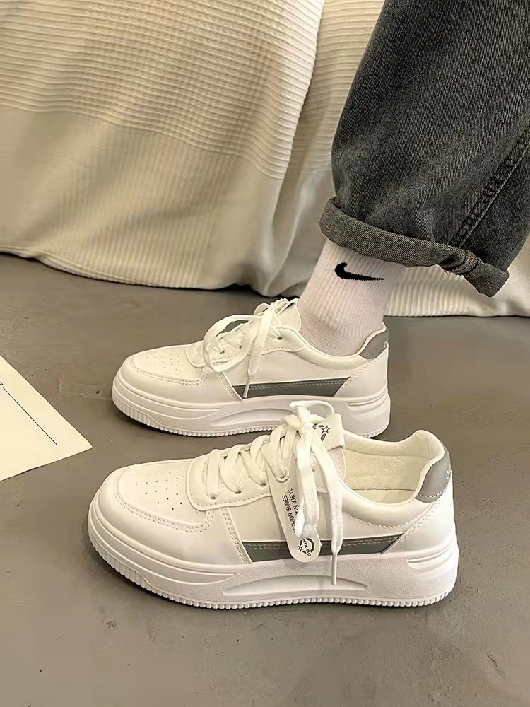 Niche platform athleisure shoes trend new versatile small whiteboard shoes