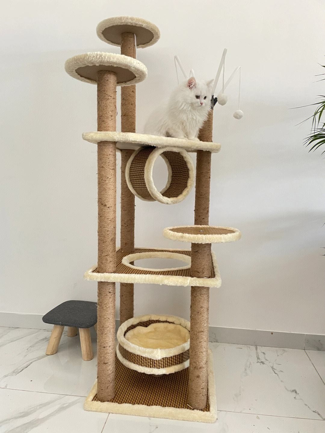 JISSON Cat Tree Tower Model B7801,178cm,XXL Cat Condo House Furniture with Hanging Toy for Indoor Cats,multi story cat grab colunms.with apartments,laders,baskets,hammocks,and plush habitats,suitanle