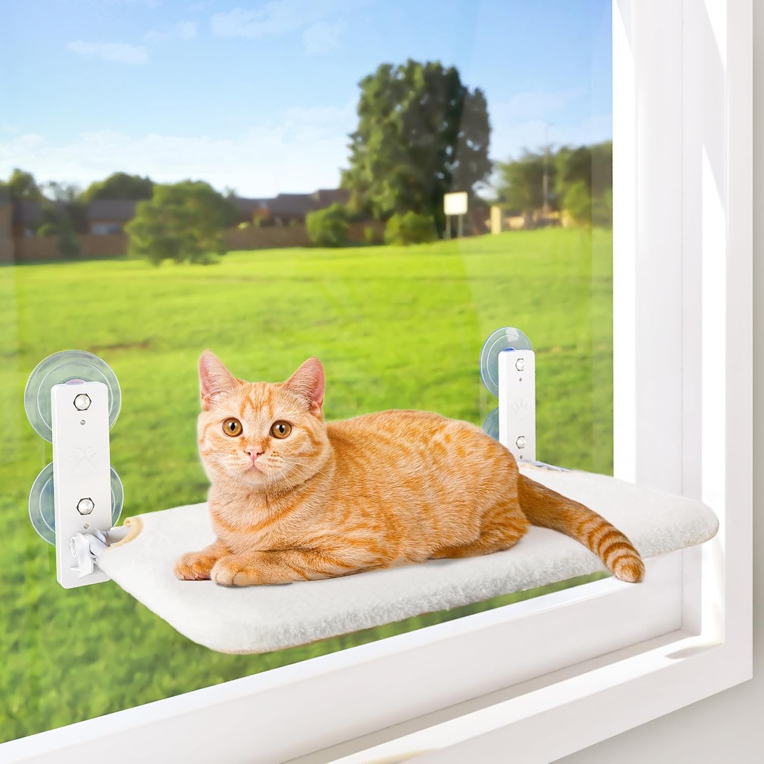 FEANDREA Cat Tree White Soft And Comfortable Large Entertainment Available Environmental Protection Used By Multiple Cats Multifunctional